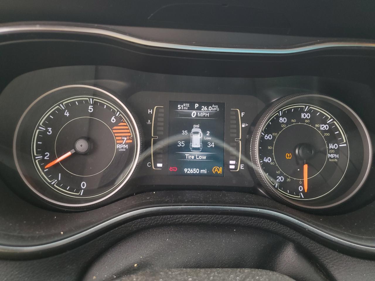 2019 Jeep Cherokee Latitude VIN: 1C4PJLCB0KD241319 Lot: 76551153