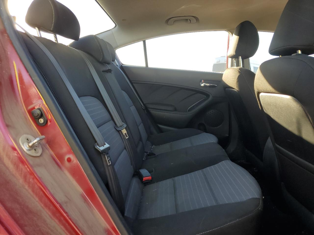 2016 Kia Forte Ex VIN: KNAFX4A86G5552405 Lot: 77336273