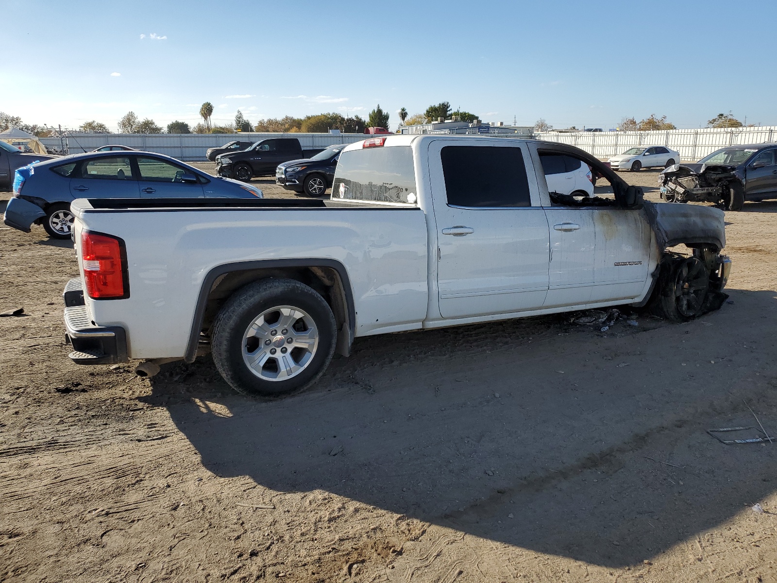 2014 GMC Sierra C1500 Sle vin: 3GTP1UEC0EG357168