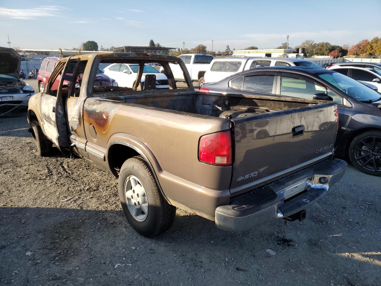 2000 Chevrolet S Truck S10 VIN: 1GCDT19W1Y8212361 Lot: 77343393