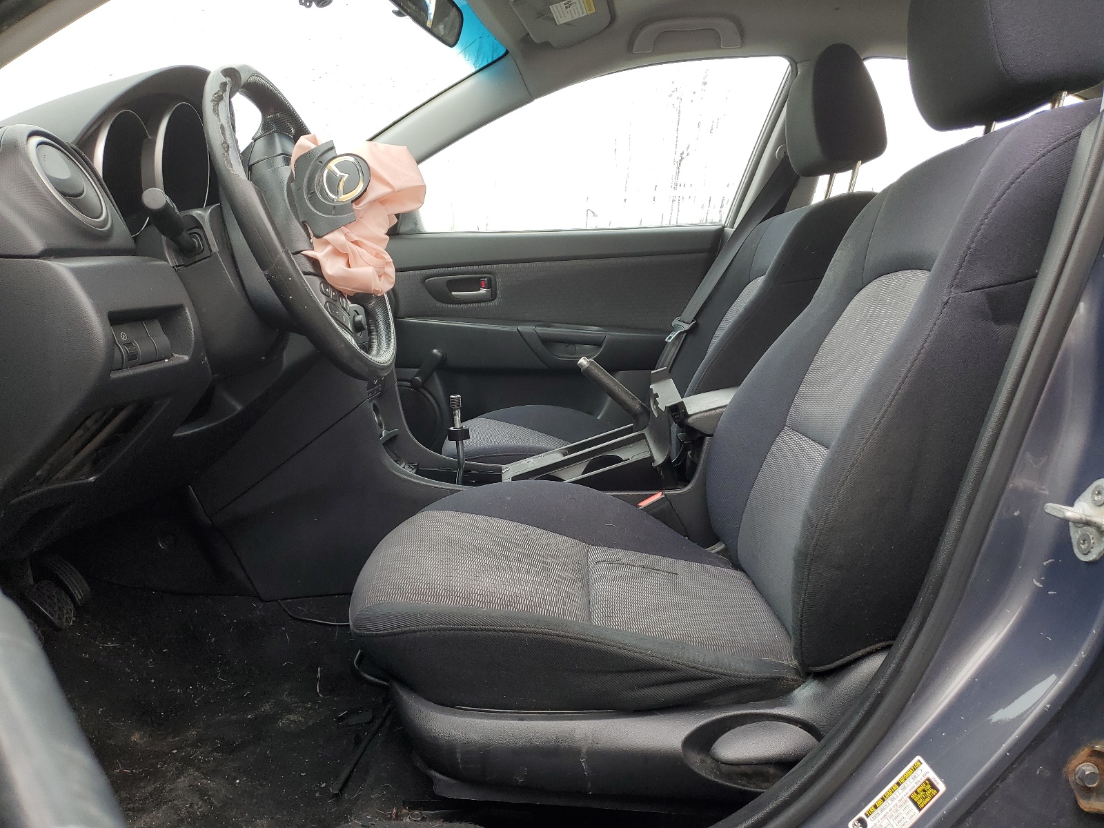 JM1BK12G371755523 2007 Mazda 3 I