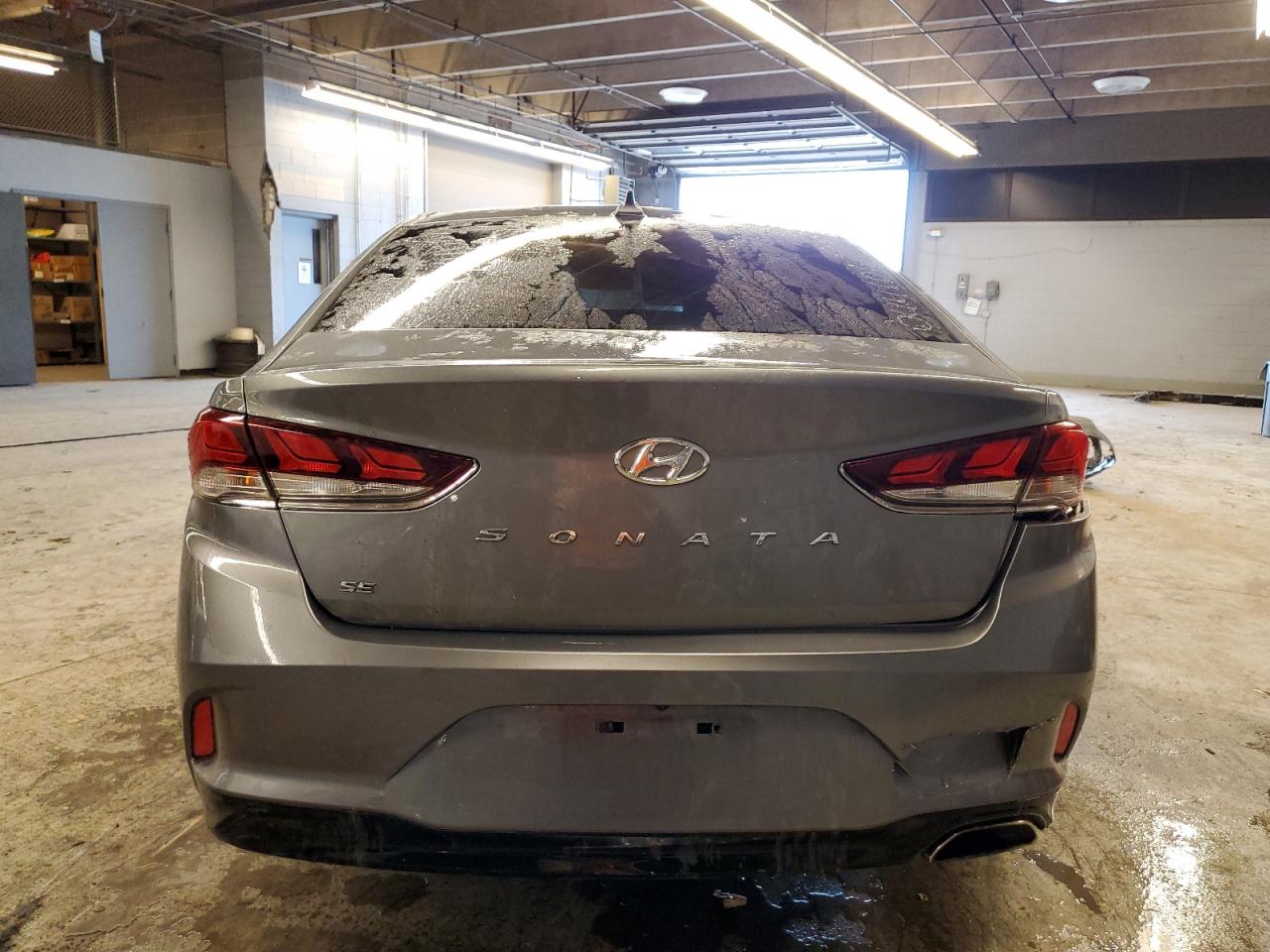 2018 Hyundai Sonata Se VIN: 5NPE24AF8JH727157 Lot: 74188523