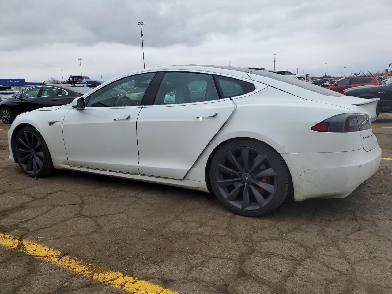 2016 Tesla Model S VIN: 5YJSA1E42GF144832 Lot: 76881483