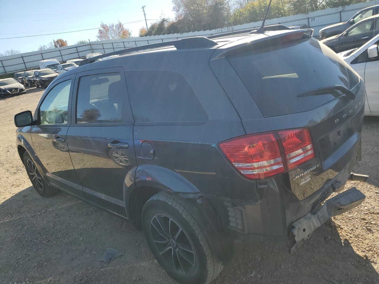 2018 Dodge Journey Se VIN: 3C4PDCAB9JT196691 Lot: 76187353