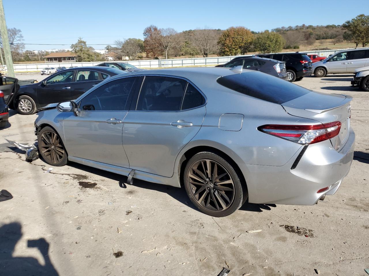 2018 Toyota Camry Xse VIN: 4T1B61HKXJU055838 Lot: 75237203