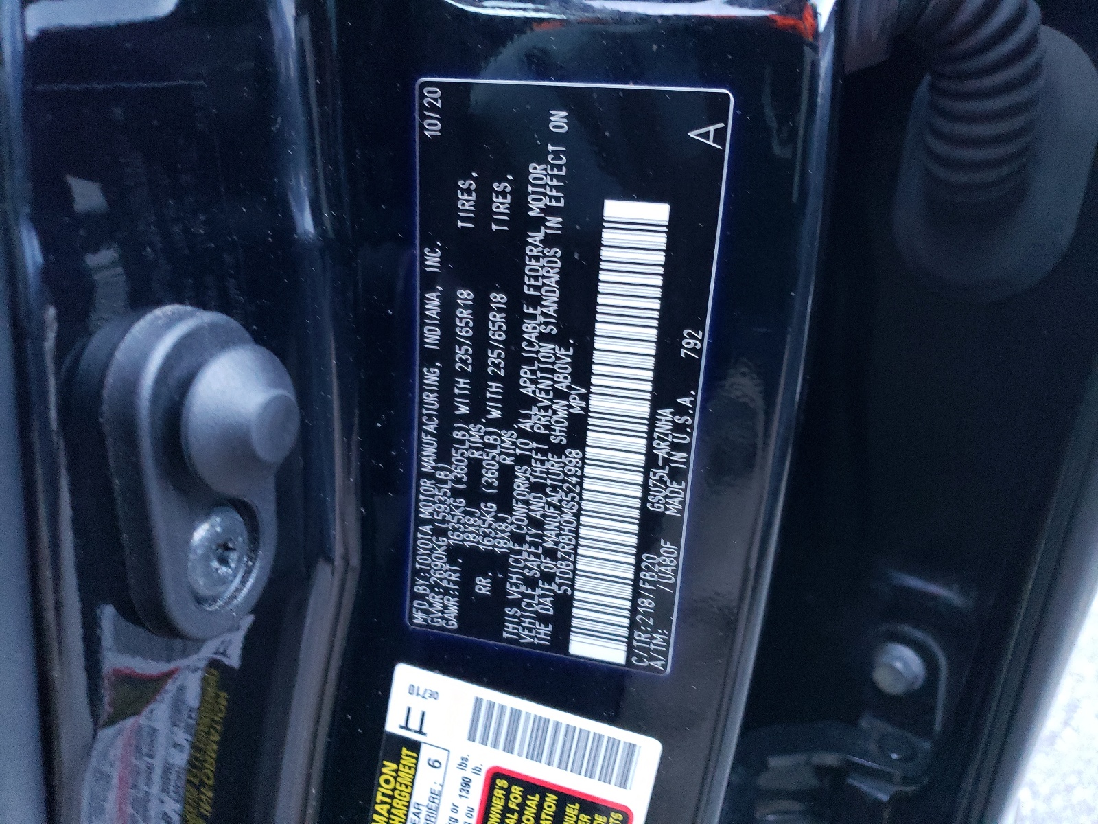 5TDBZRBH0MS524998 2021 Toyota Highlander L