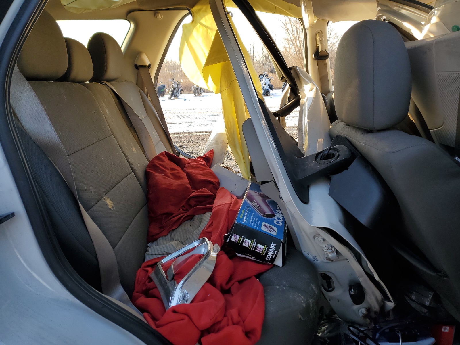 1FMCU0D75AKA54212 2010 Ford Escape Xlt