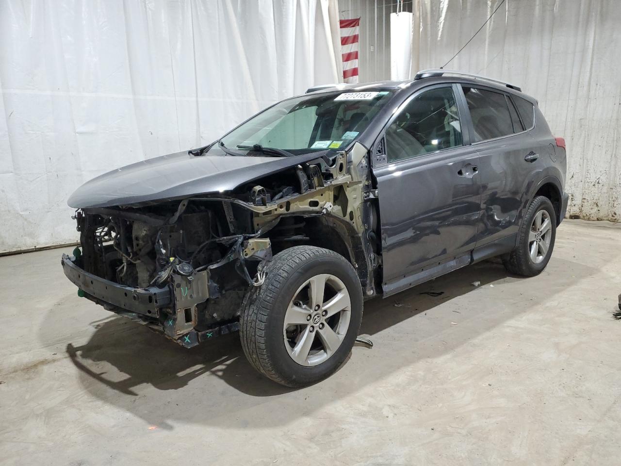 2T3RFREV3FW241456 2015 TOYOTA RAV 4 - Image 1