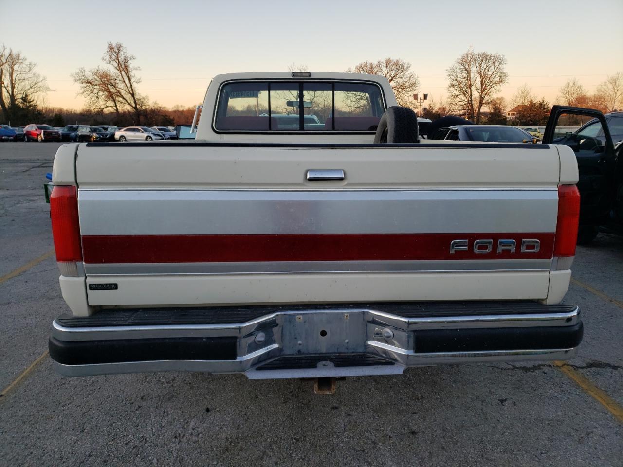 1990 Ford F-150 - Image 6