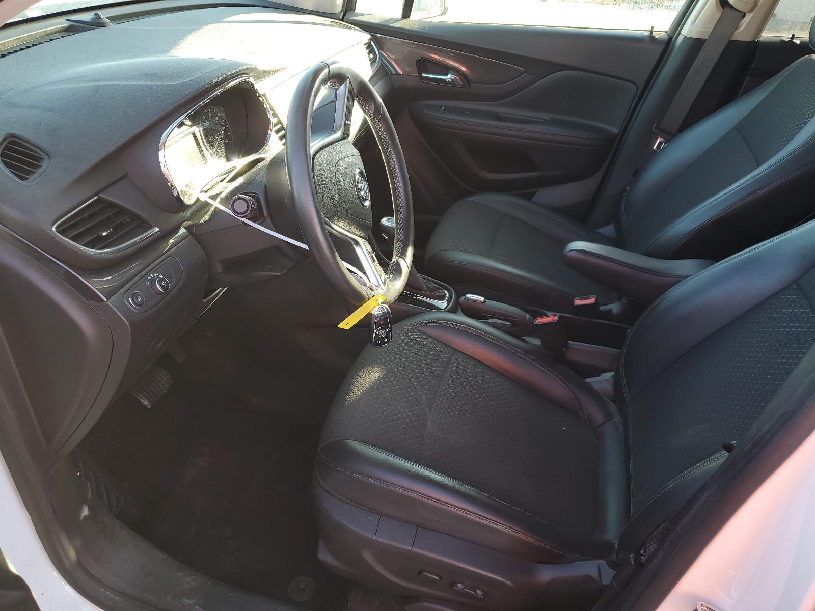 KL4CJESB1KB860691 2019 Buick Encore Preferred