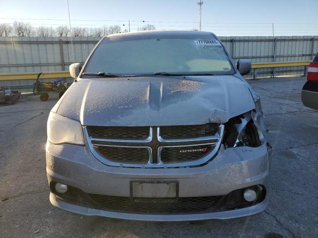  DODGE CARAVAN 2017 Сріблястий