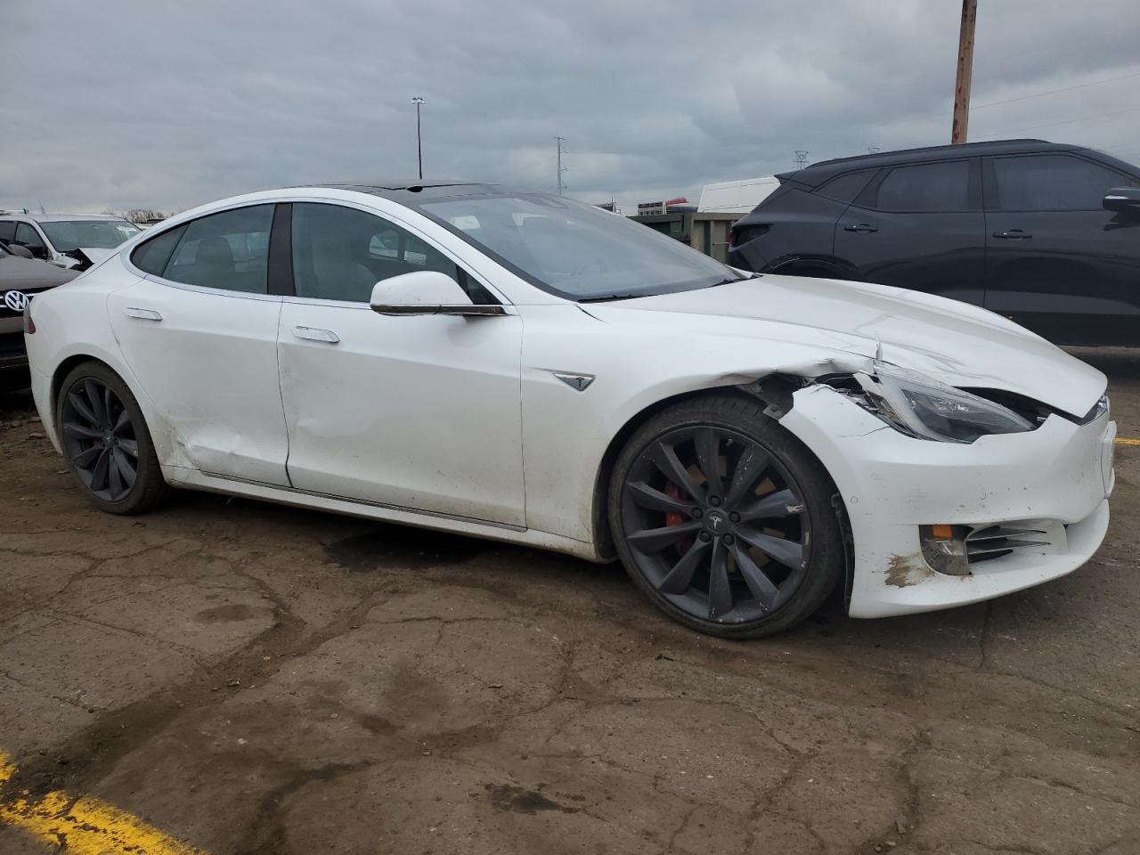 2016 Tesla Model S VIN: 5YJSA1E42GF144832 Lot: 76881483