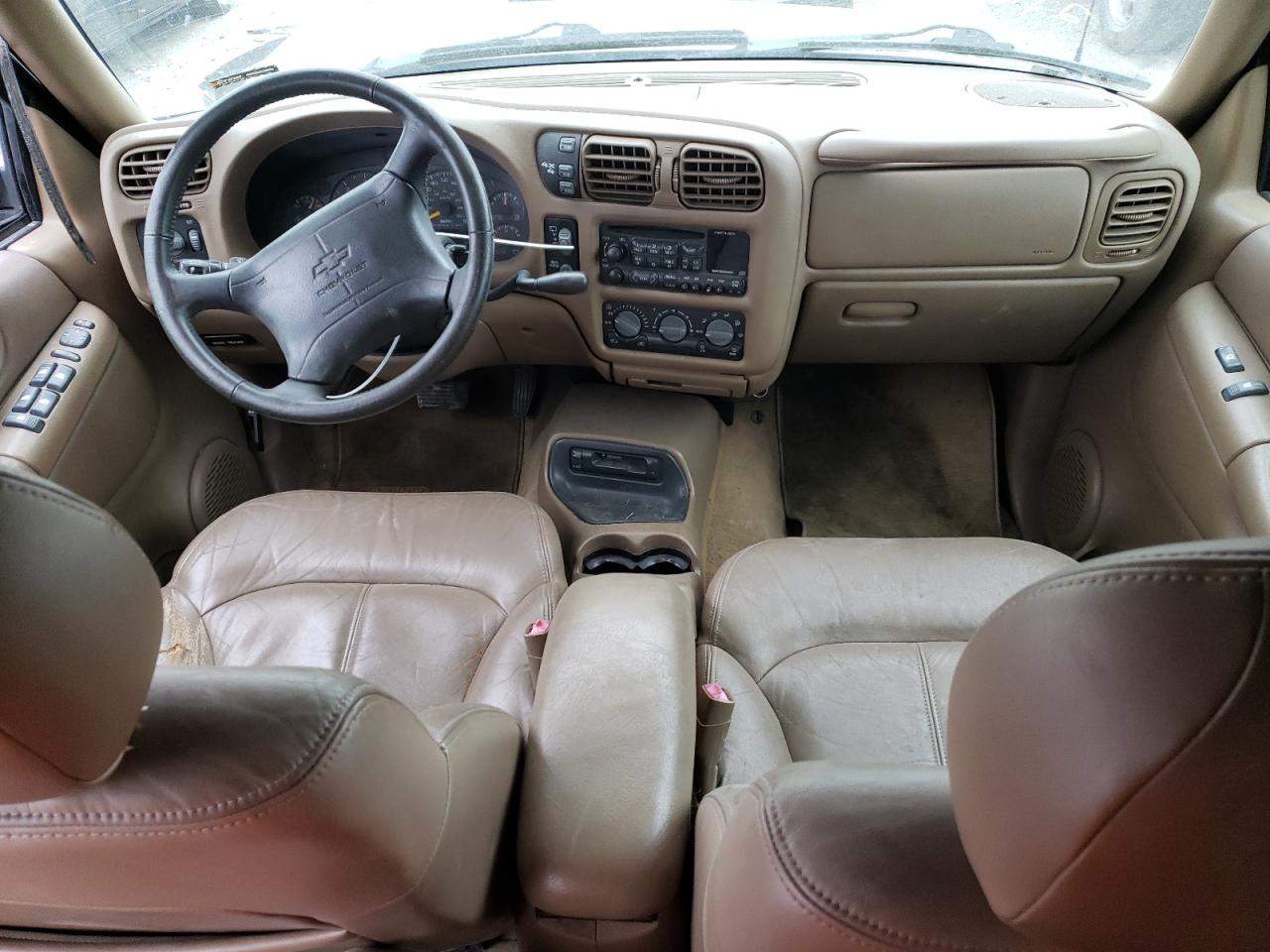 1998 Chevrolet Blazer VIN: 1GNDT13W1W2214160 Lot: 76729843