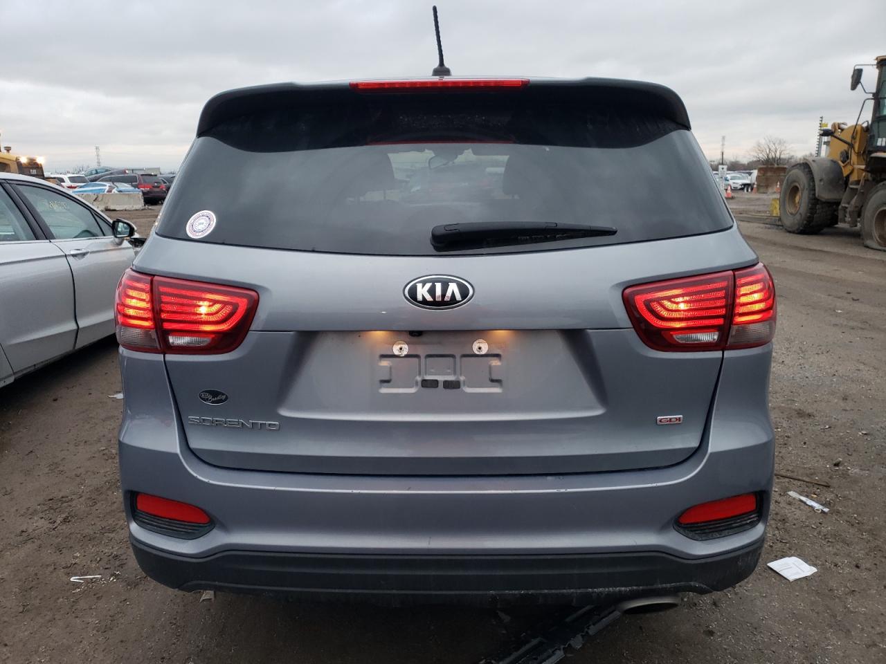 2020 Kia Sorento L VIN: 5XYPG4A31LG657737 Lot: 76801363