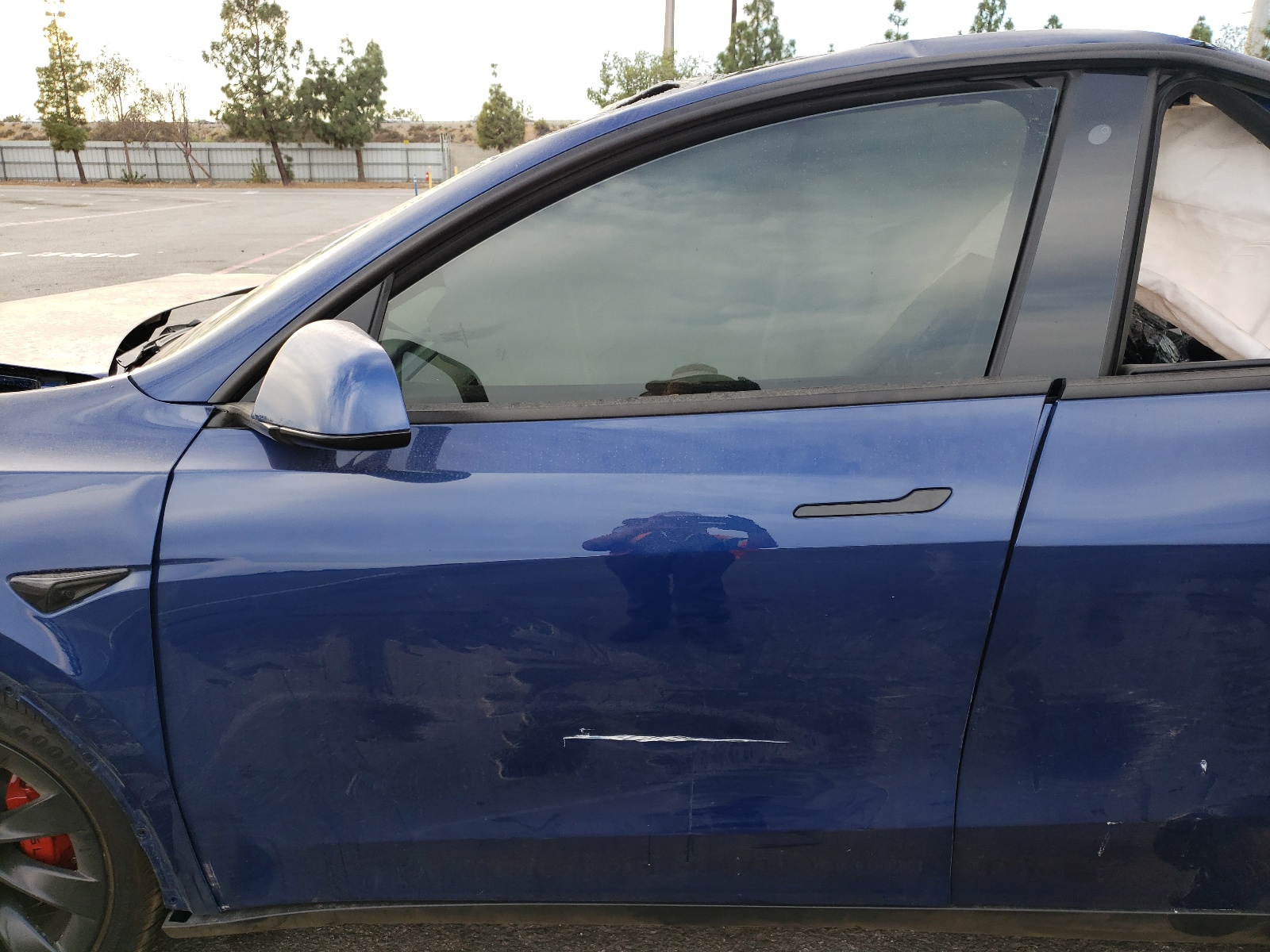 5YJYGDEE1LF011038 2020 Tesla Model Y