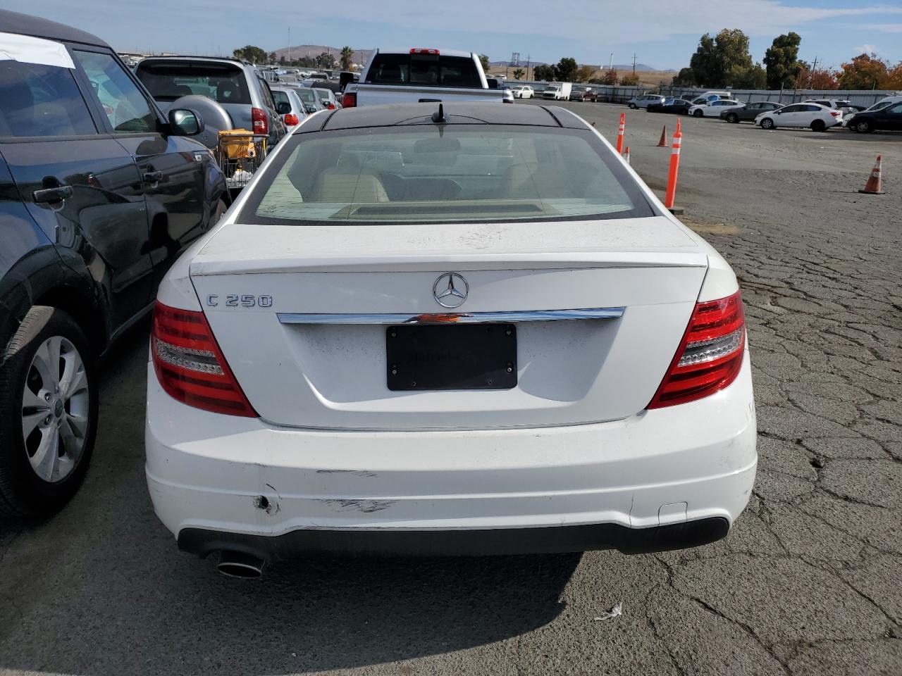 2014 Mercedes-Benz C 250 VIN: WDDGJ4HB6EG159991 Lot: 73723594