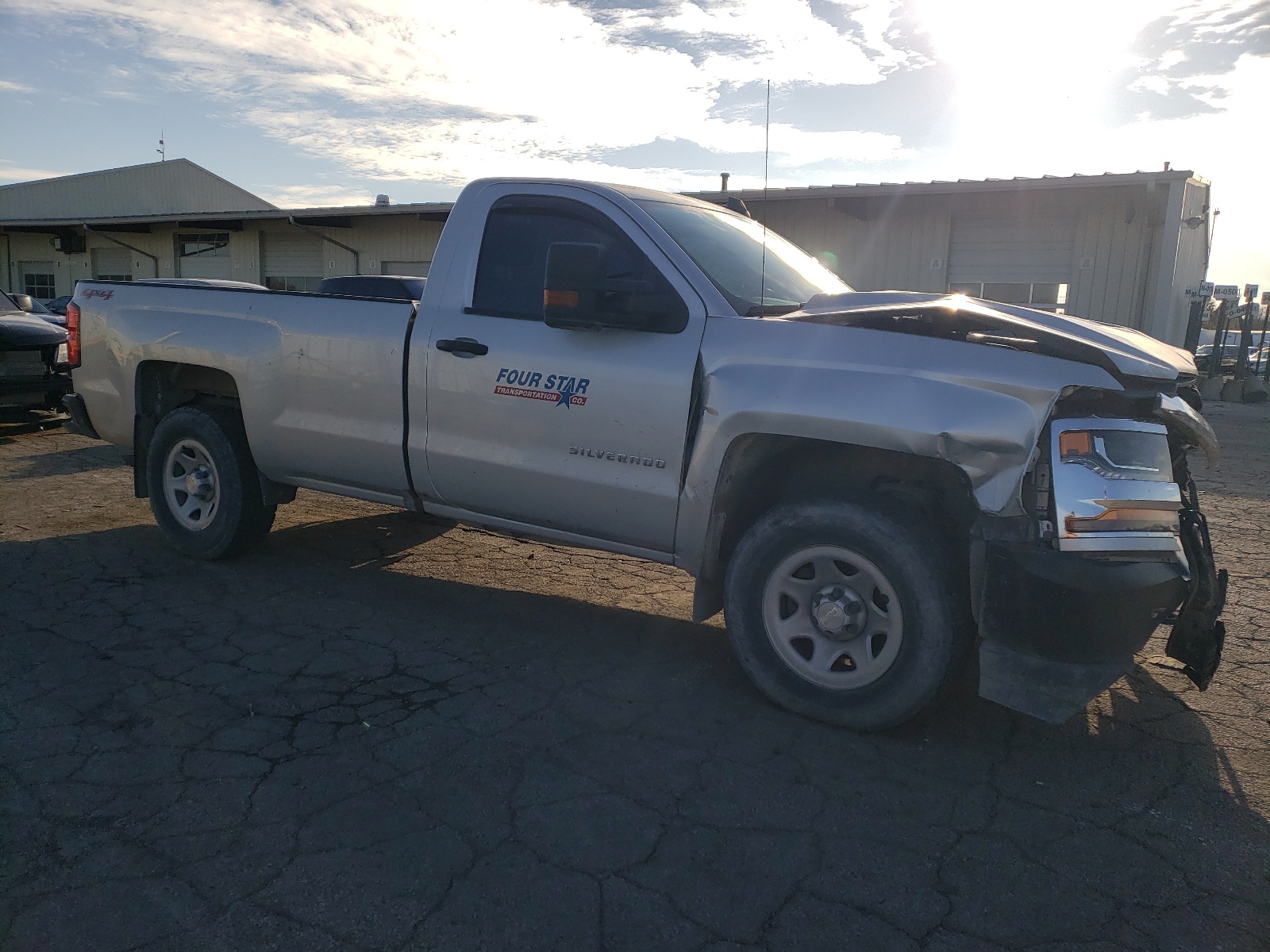 1GCNKNEC5HZ129424 2017 Chevrolet Silverado K1500 1GCNKNEC5HZ129424 2017 Chevrolet Silverado K1500