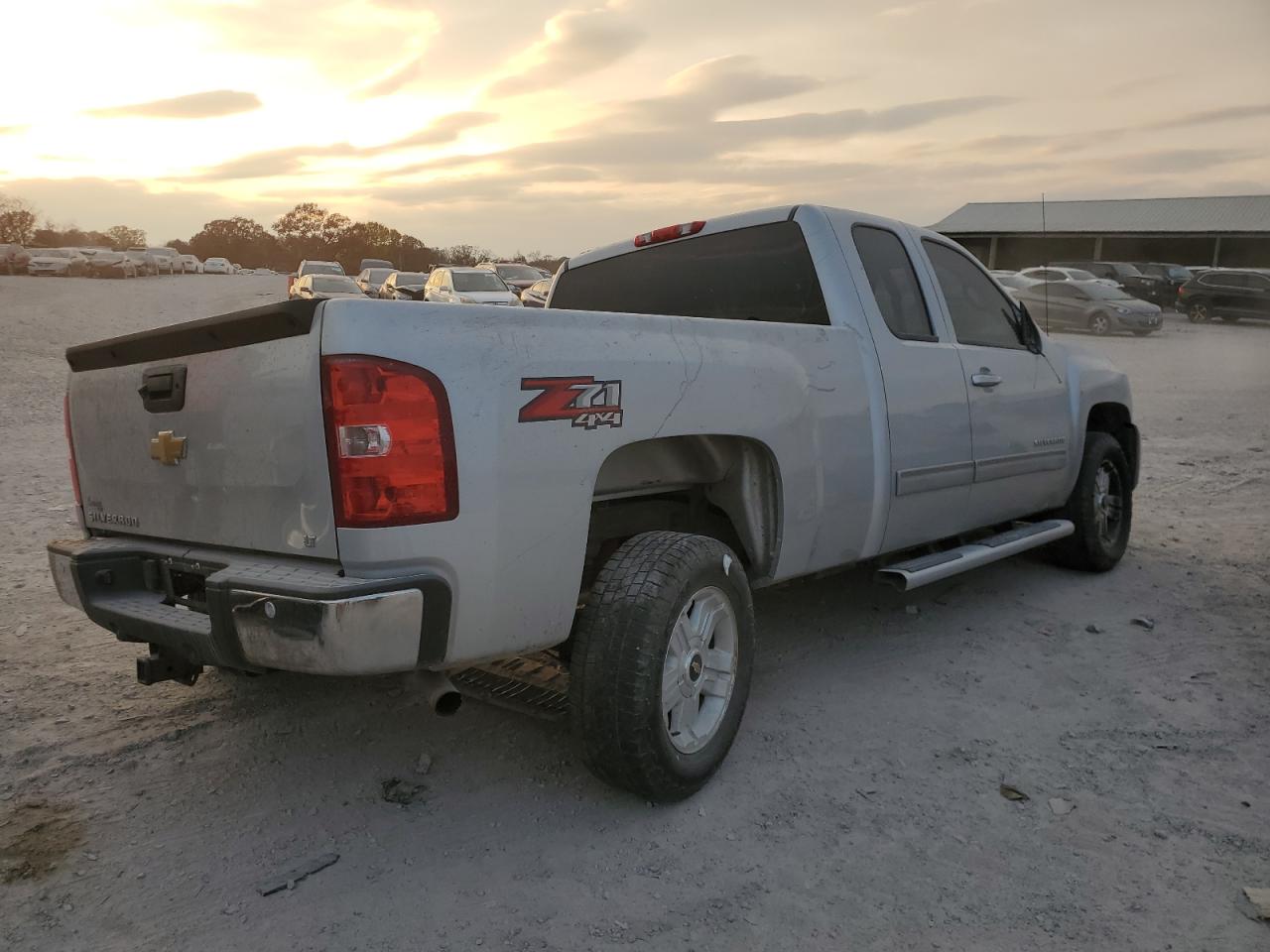 1GCRKSE78DZ256990 2013 Chevrolet Silverado K1500 Lt