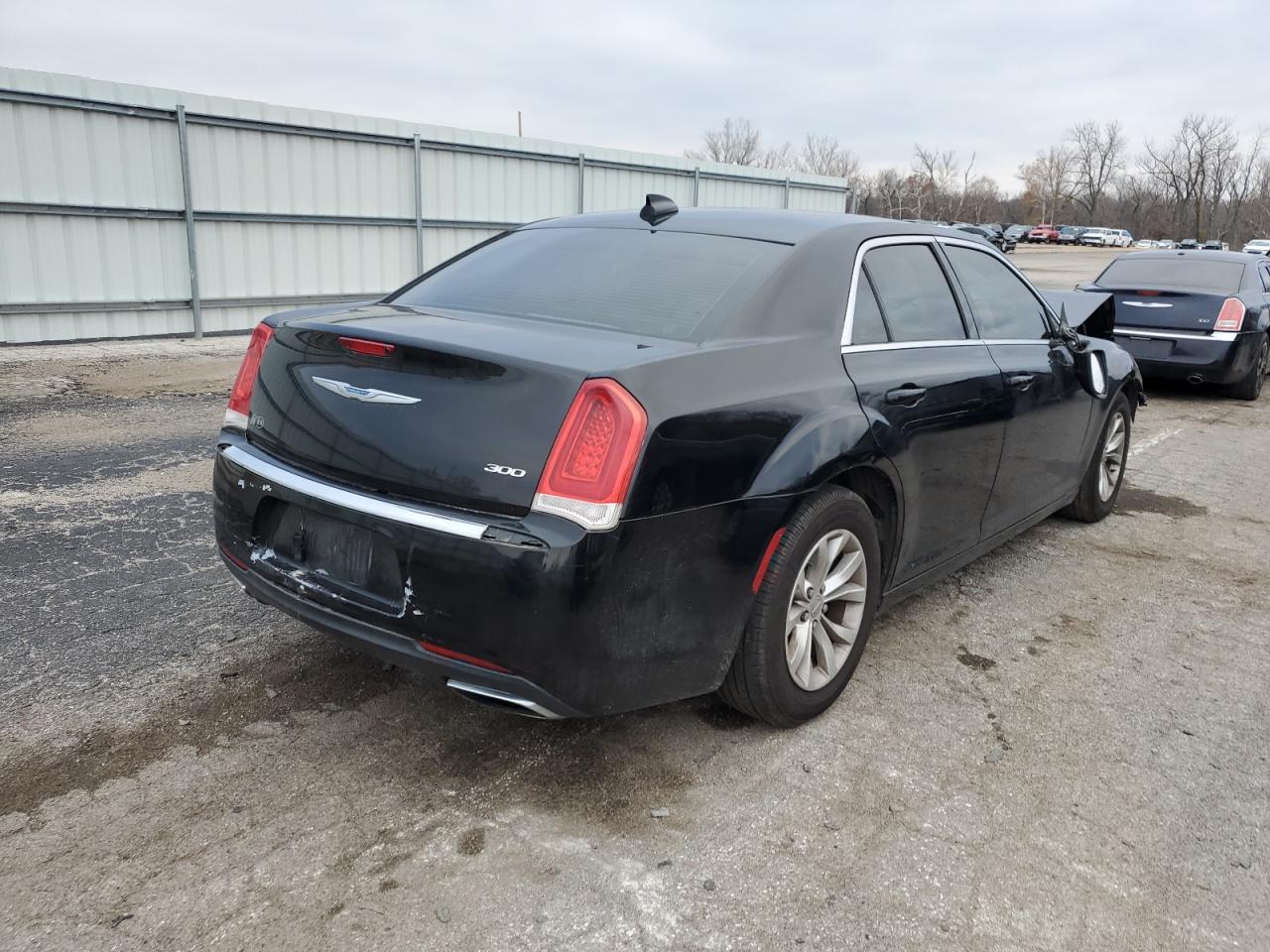 2C3CCAAG5FH813980 2015 Chrysler 300 Limited