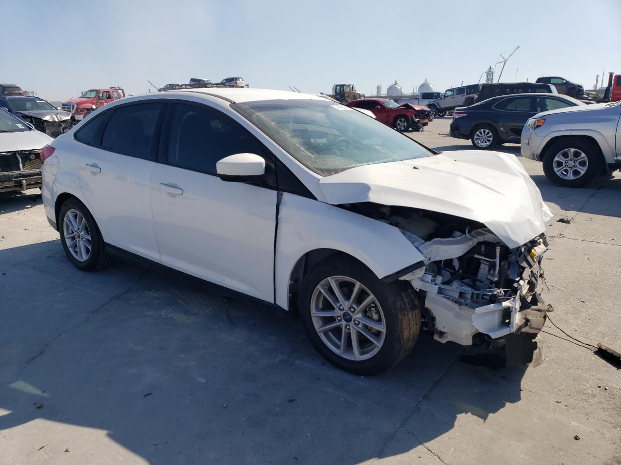 2018 Ford Focus Se VIN: 1FADP3FE9JL220311 Lot: 74791743