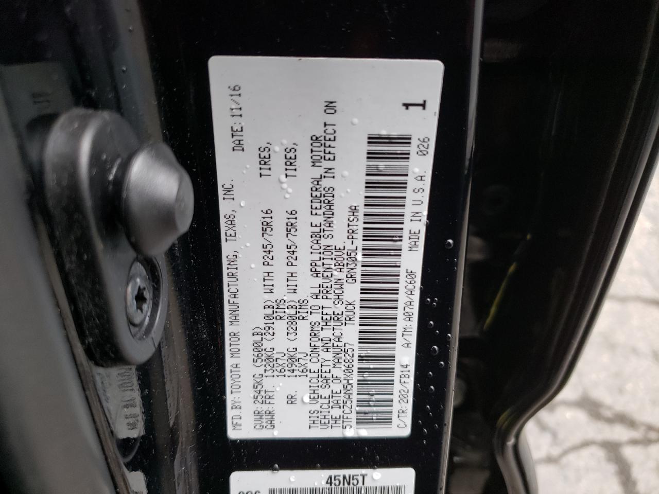 5TFCZ5AN5HX068257 2017 Toyota Tacoma Double Cab