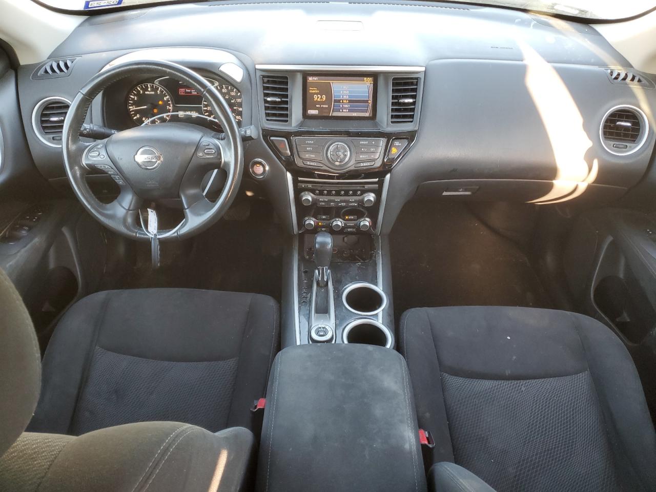 2015 Nissan Pathfinder S VIN: 5N1AR2MMXFC647611 Lot: 77528433