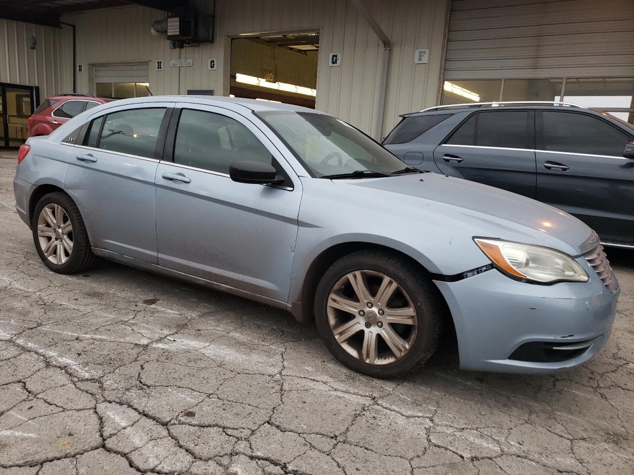 2013 Chrysler 200 Lx VIN: 1C3CCBAB3DN687049 Lot: 60518294