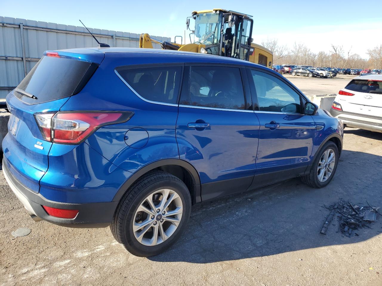 1FMCU0GD8HUA14027 2017 Ford Escape Se