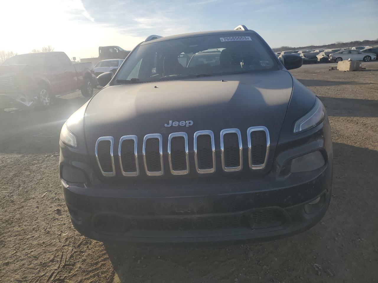 2014 Jeep Cherokee Latitude VIN: 1C4PJMCSXEW260457 Lot: 76585553