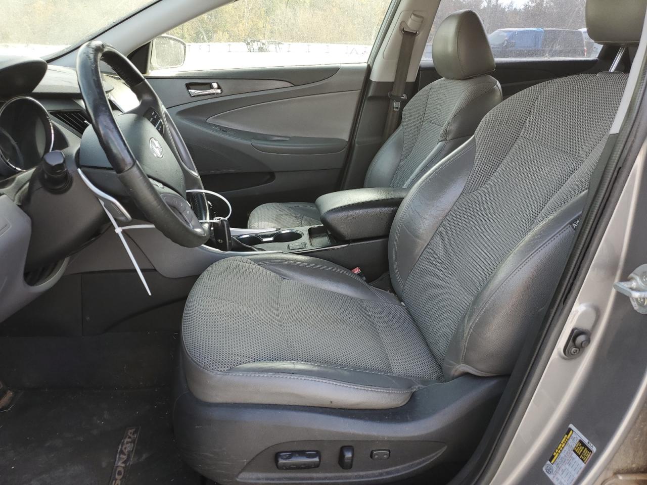 2013 Hyundai Sonata Se VIN: 5NPEC4AC1DH807049 Lot: 75951903