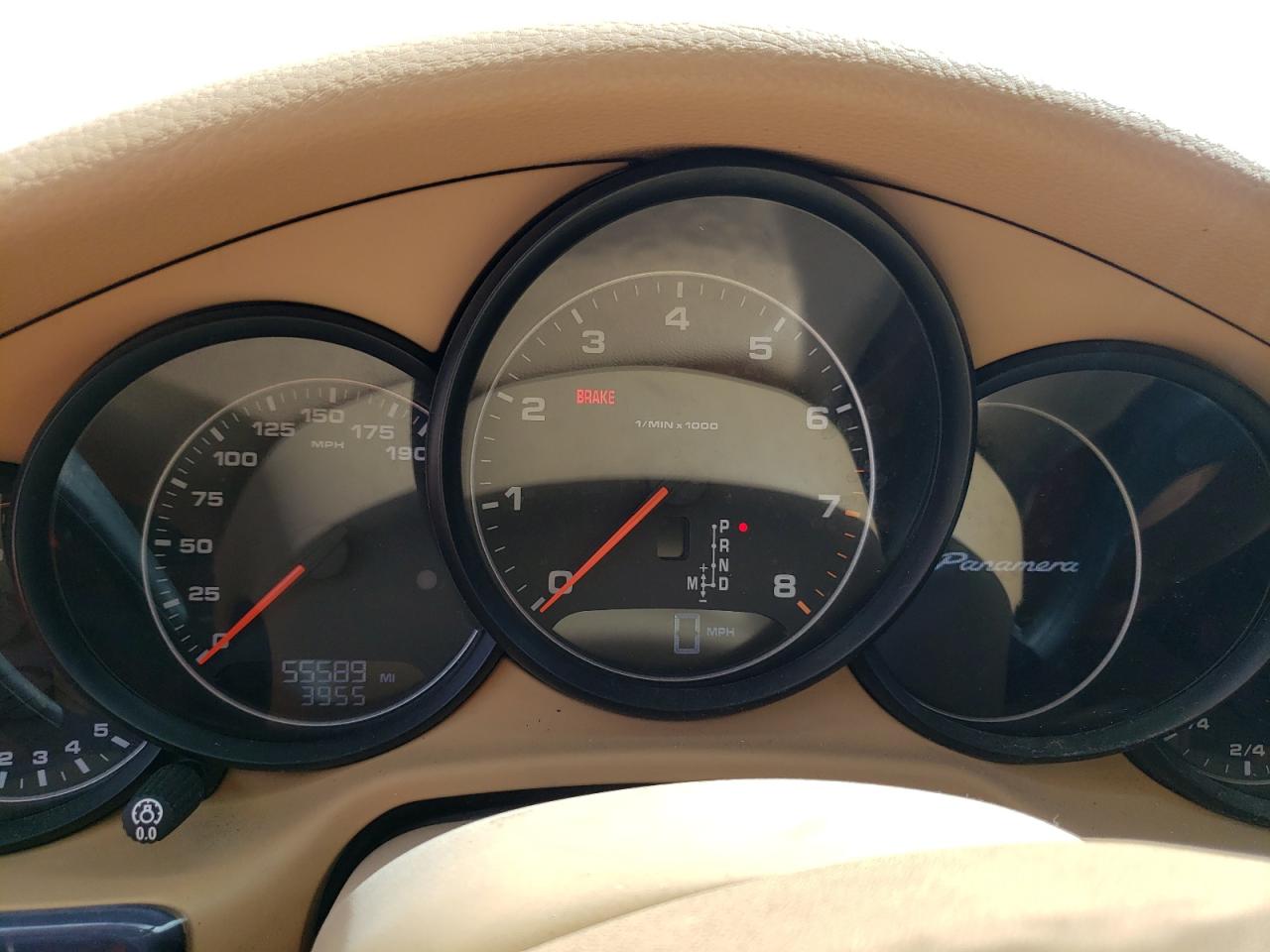 2016 Porsche Panamera - Image 9