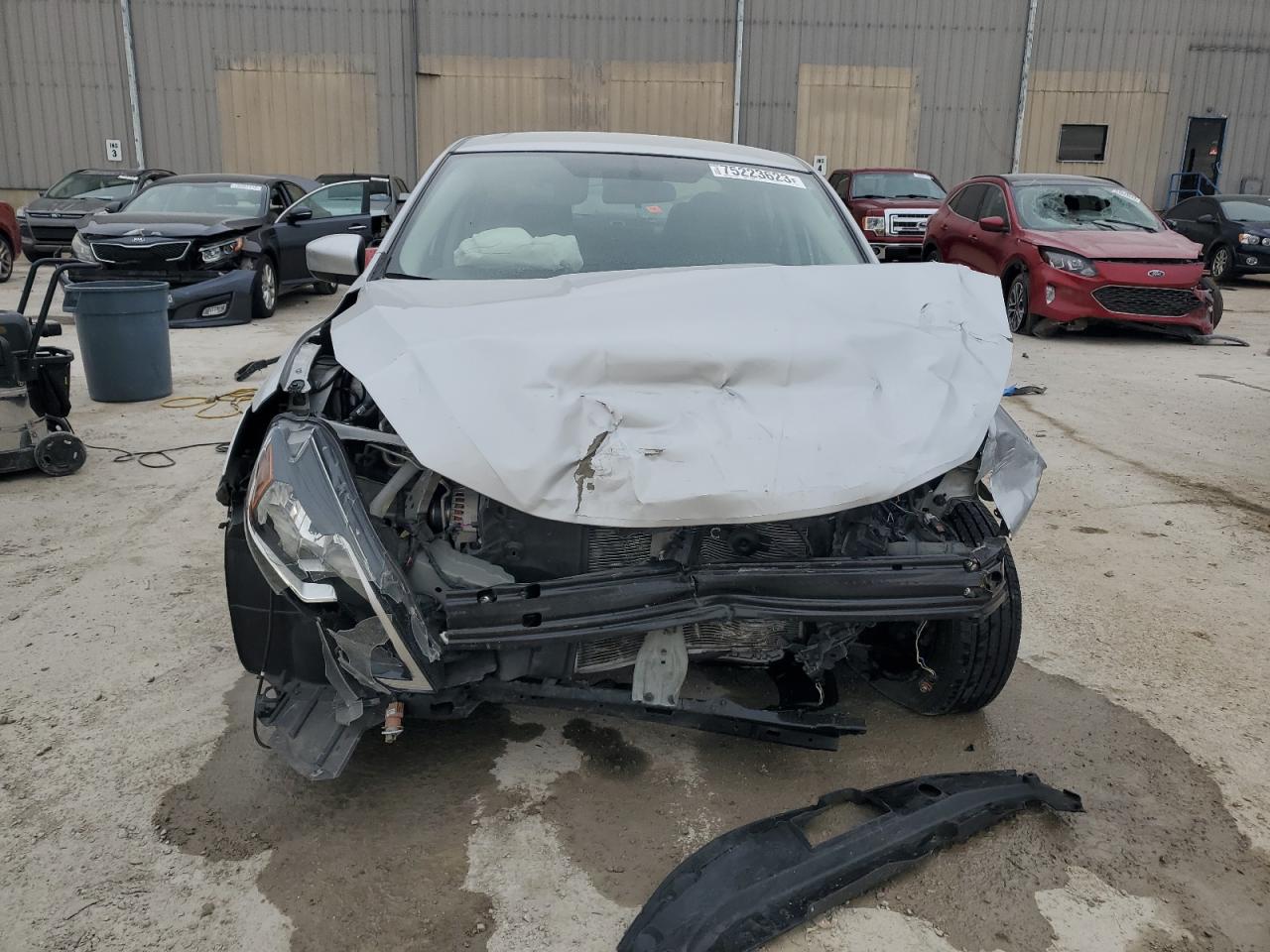 2019 Nissan Sentra S VIN: 3N1AB7AP1KY425810 Lot: 75223623