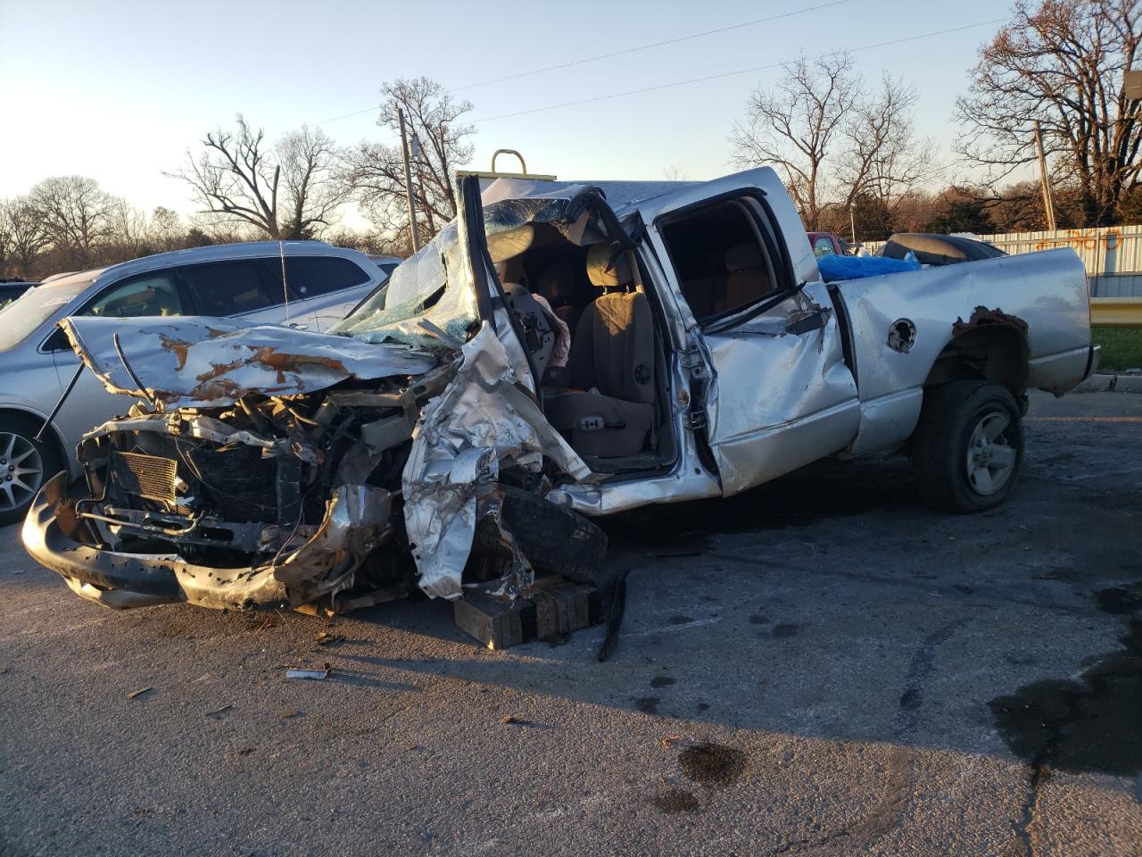 Rogersville, MO에서 판매 중인 2005 Dodge Ram 1500 St - All Over