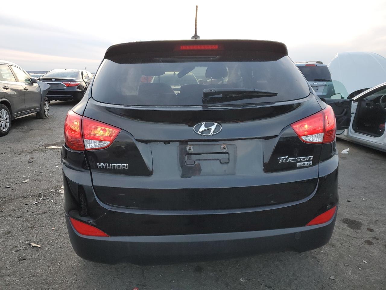 KM8JU3AC9DU683250 2013 Hyundai Tucson Gls