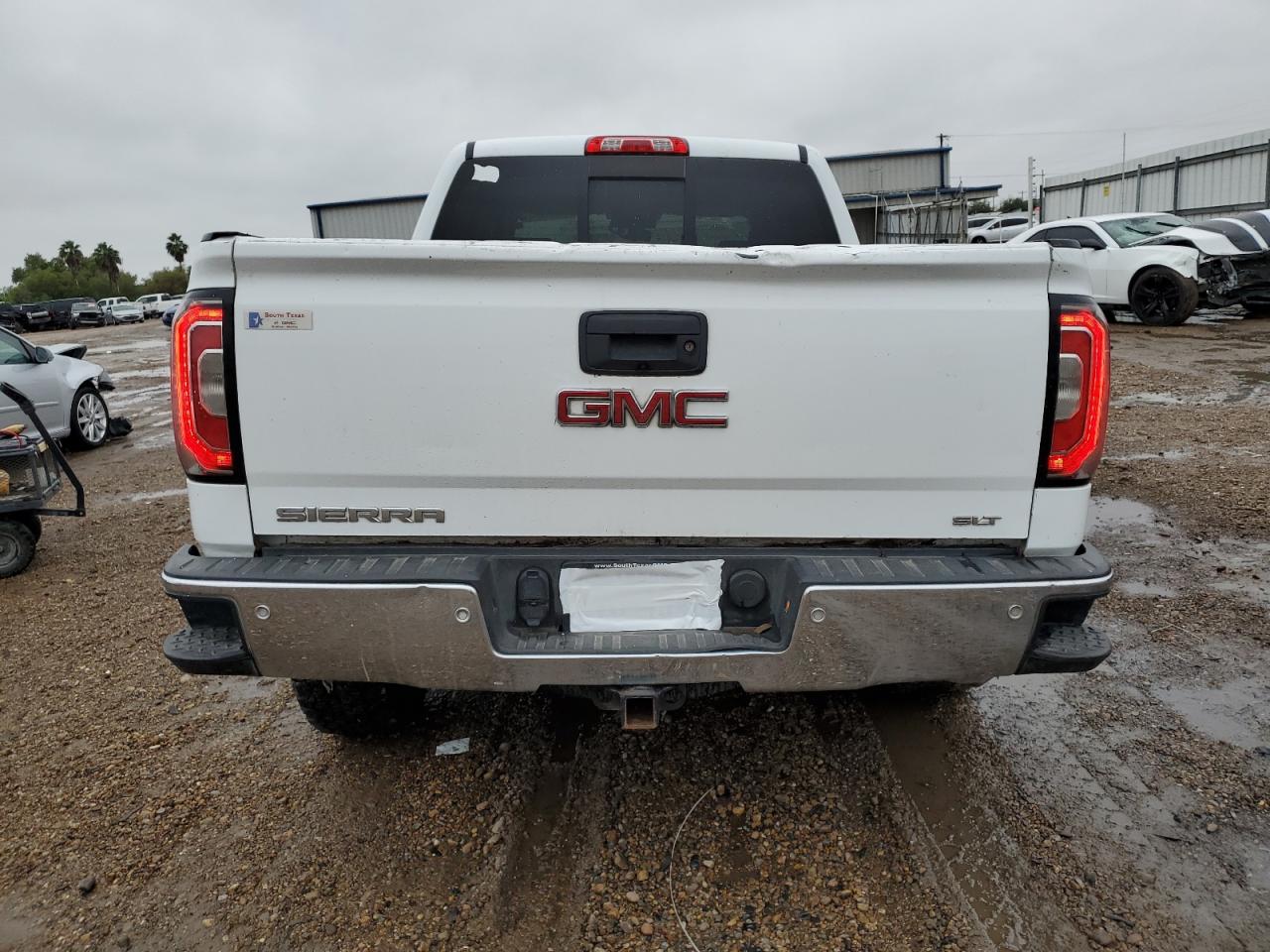 2018 GMC Sierra - Image 6