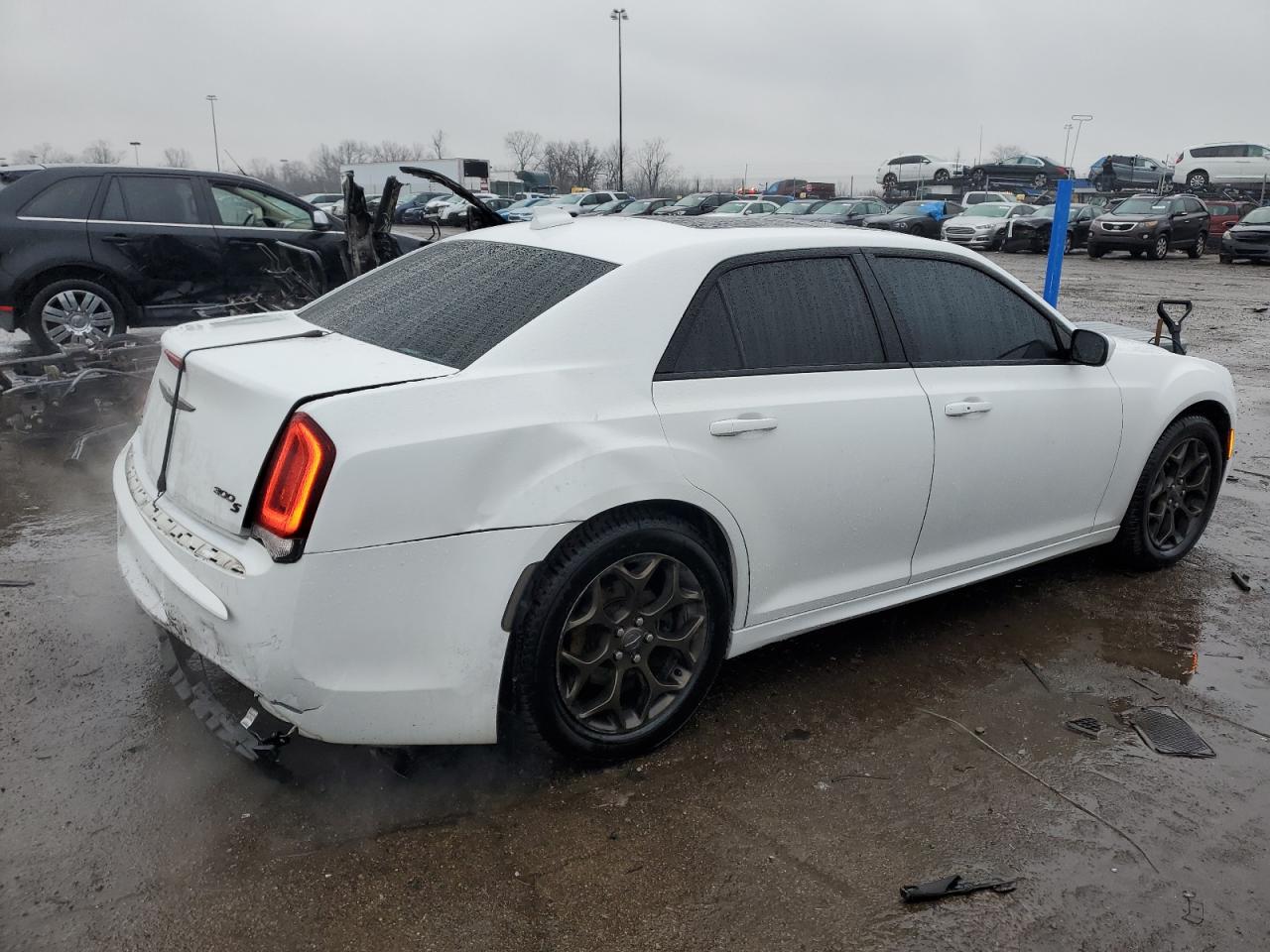 2C3CCAGG9GH270626 2016 Chrysler 300 S