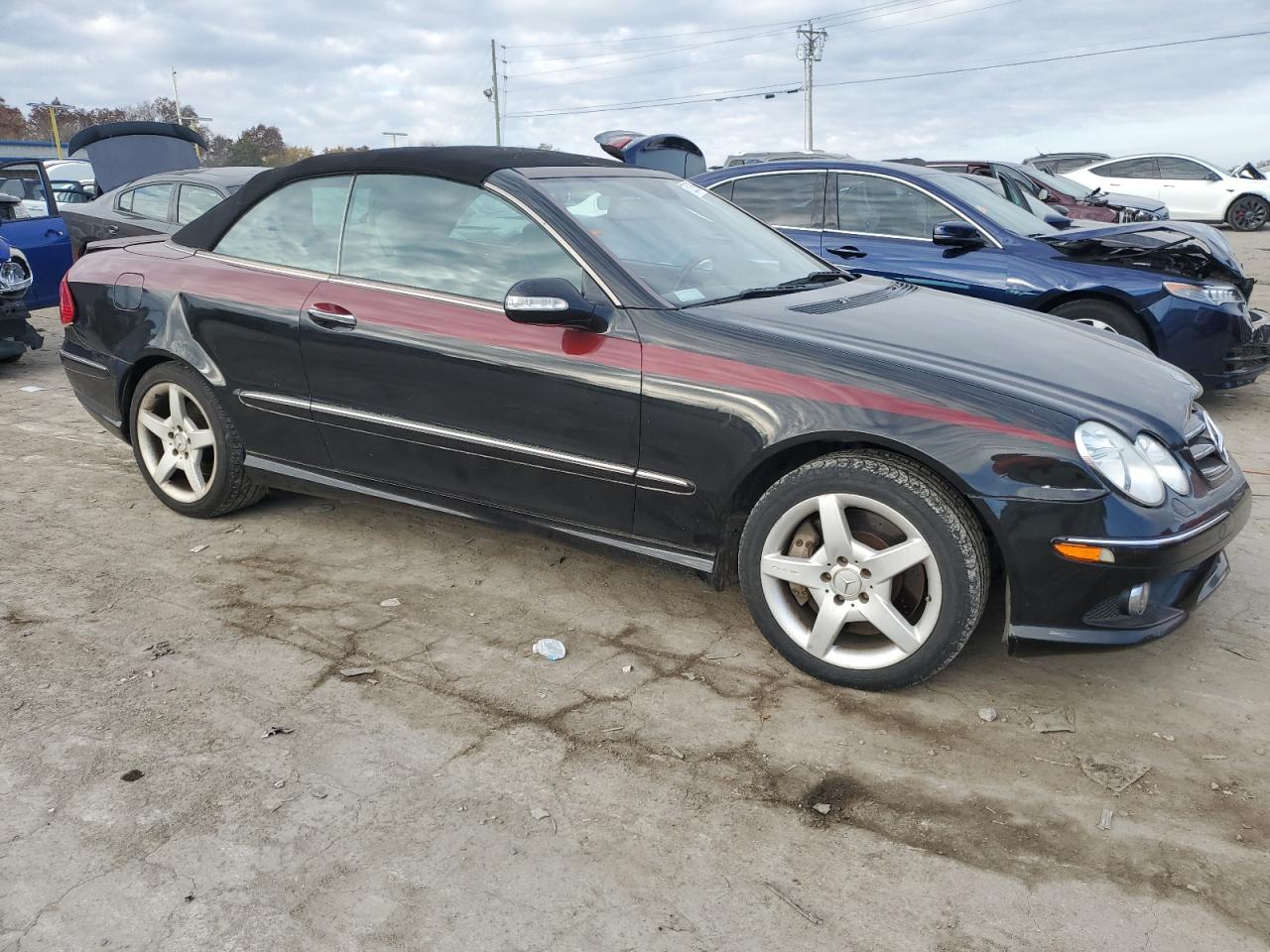 2007 Mercedes-Benz Clk 550 VIN: WDBTK72F77F221795 Lot: 75225993