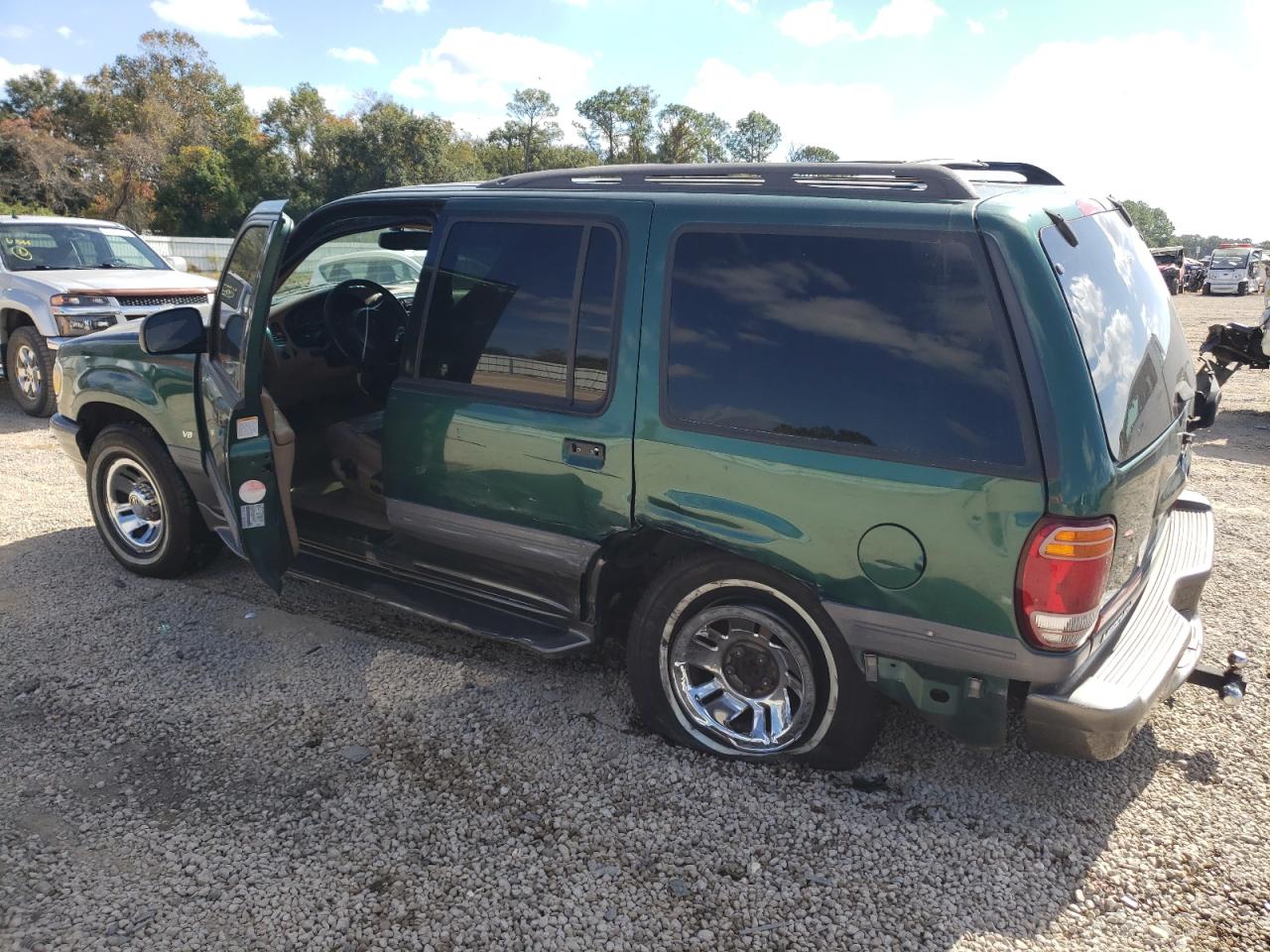 2000 Mercury Mountaineer VIN: 4M2ZU66P1YUJ05468 Lot: 75682513