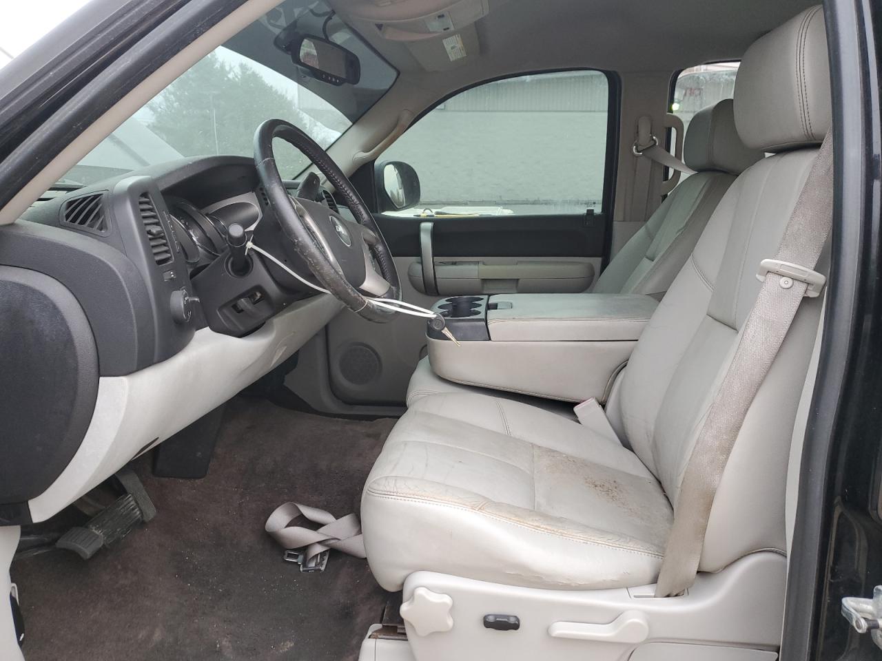 2008 Chevrolet Silverado K1500 VIN: 2GCEK13M381144503 Lot: 75321273