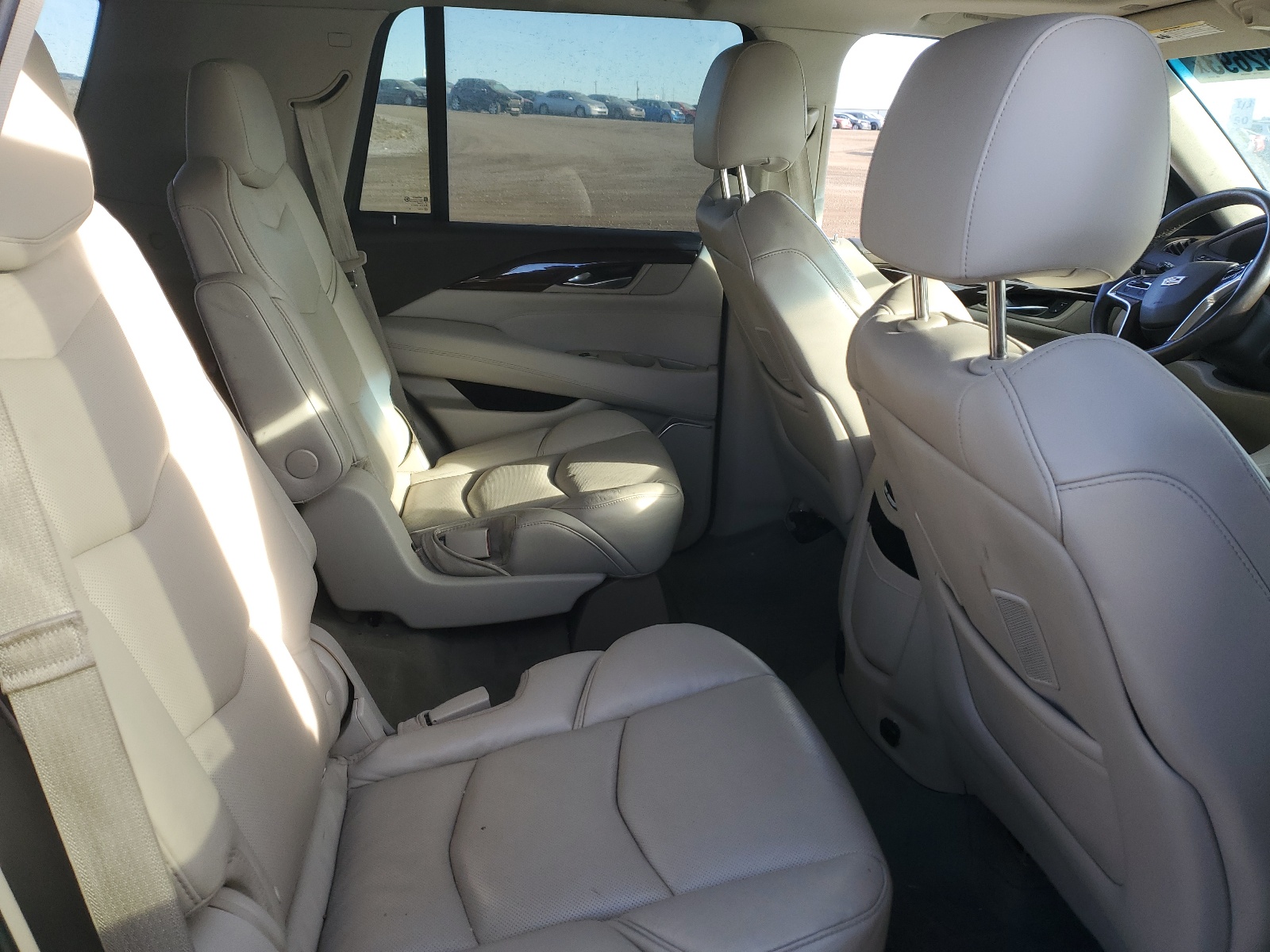 1GYS4BKJ8HR115719 2017 Cadillac Escalade Luxury