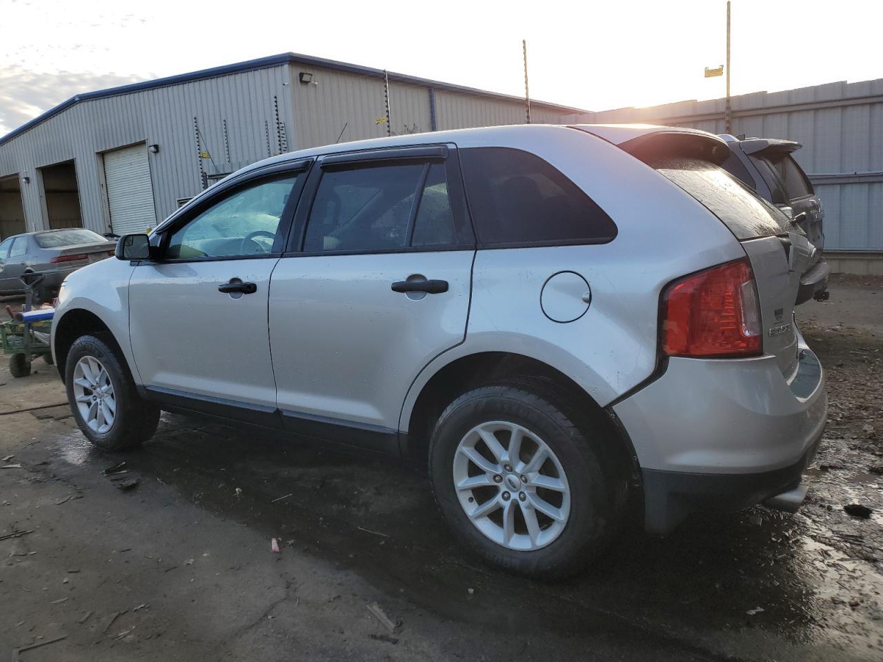 VIN 2FMDK3GCXEBA84150 2014 FORD EDGE no.2