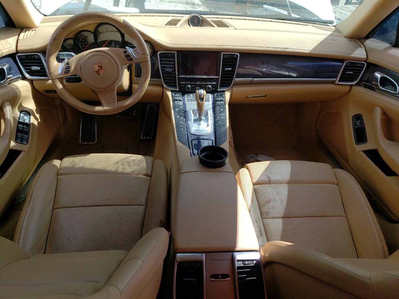 2016 Porsche Panamera - Image 8