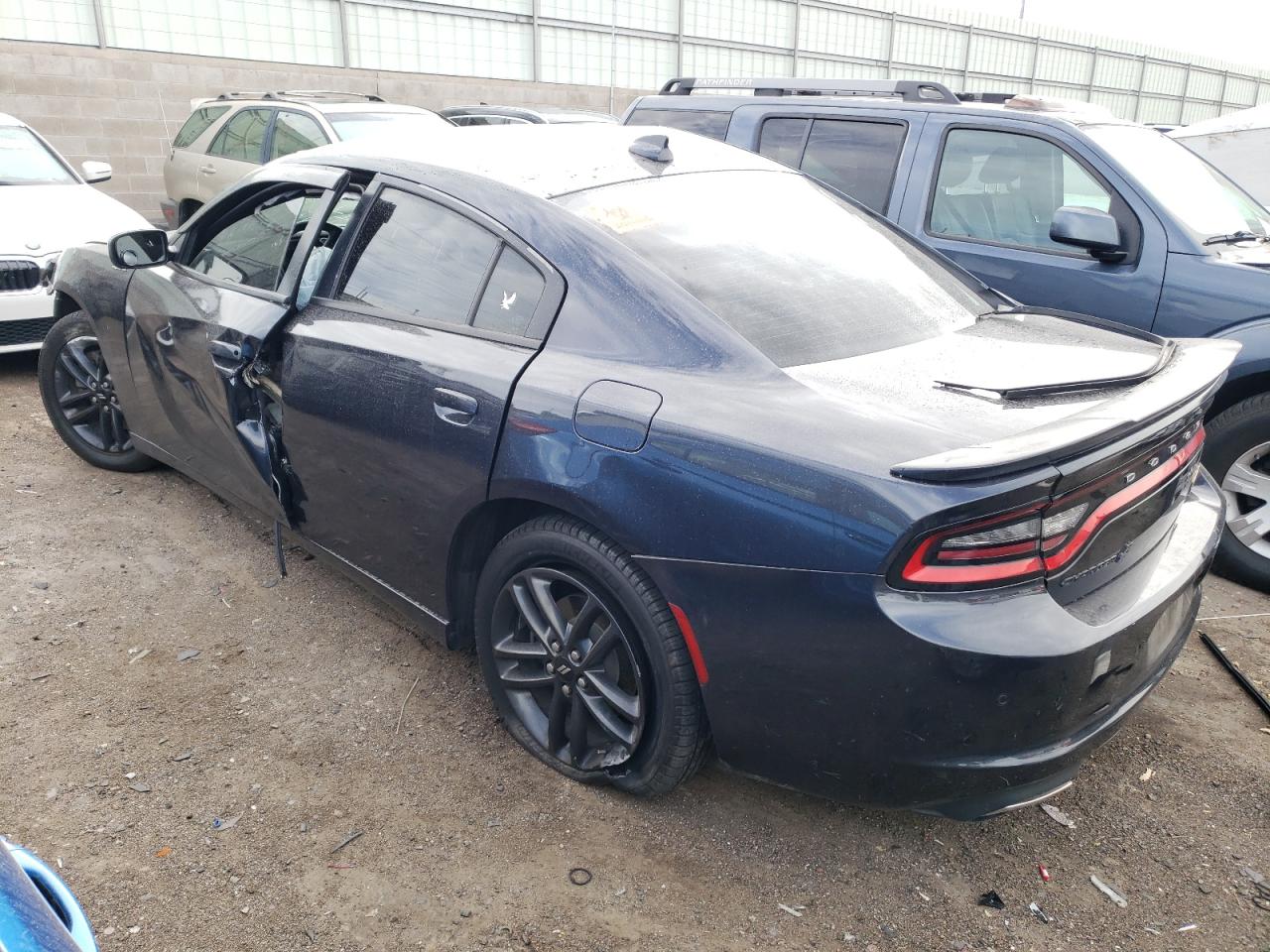 VIN 2C3CDXJGXKH542327 2019 DODGE CHARGER no.2