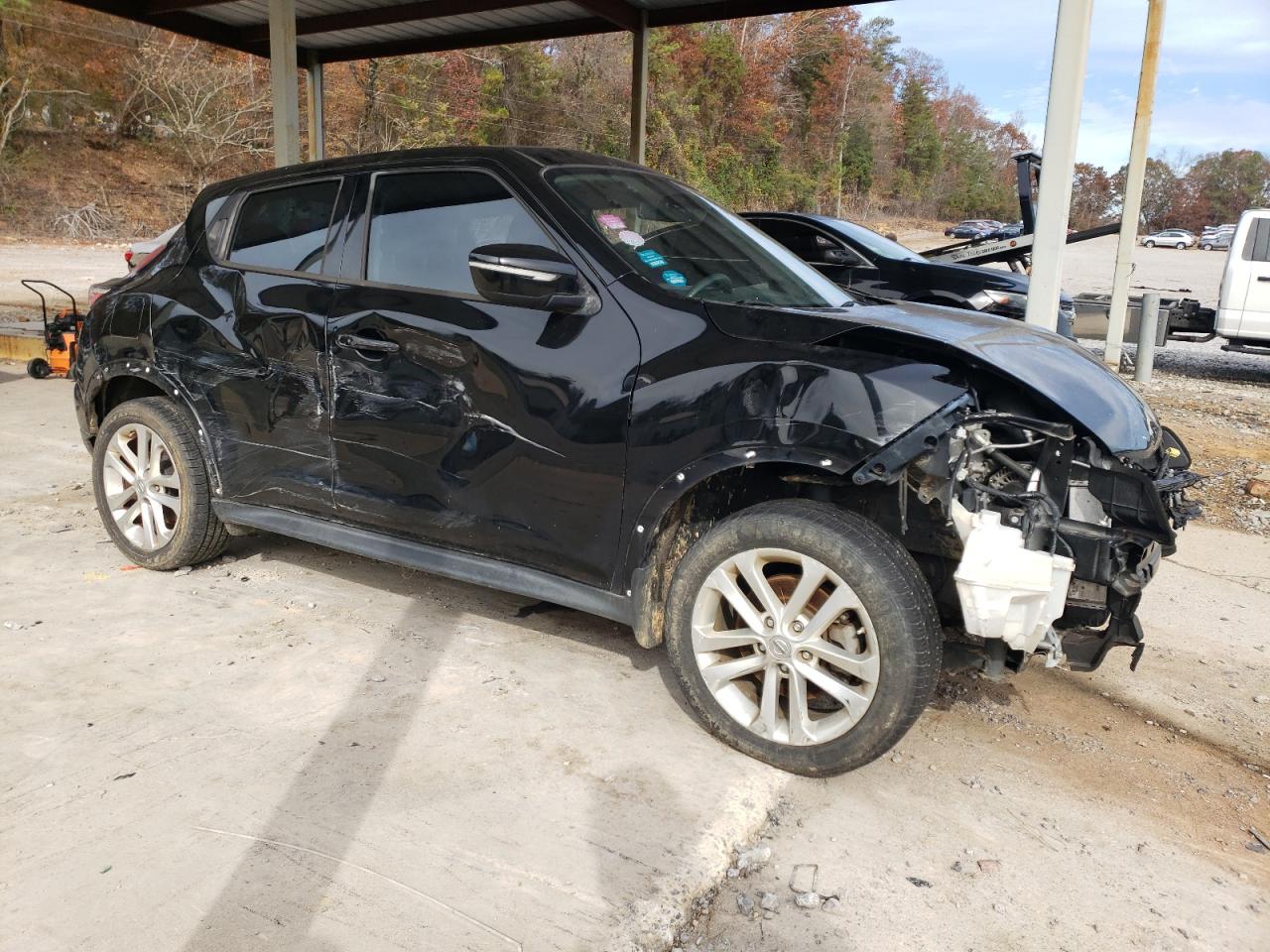 2015 Nissan Juke S VIN: JN8AF5MV3FT563965 Lot: 76052413