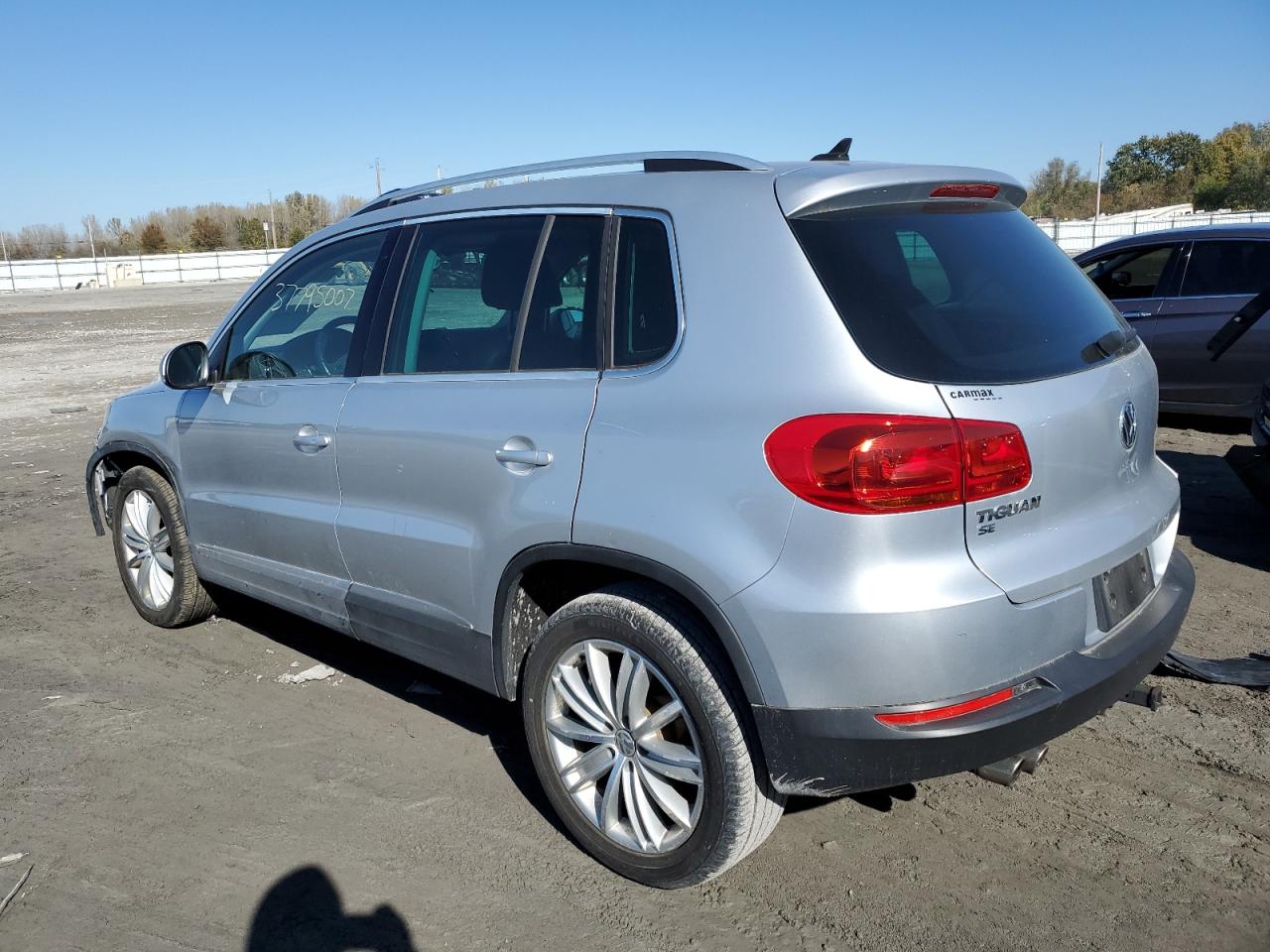 2016 Volkswagen Tiguan S VIN: WVGAV7AXXGW607164 Lot: 71776963