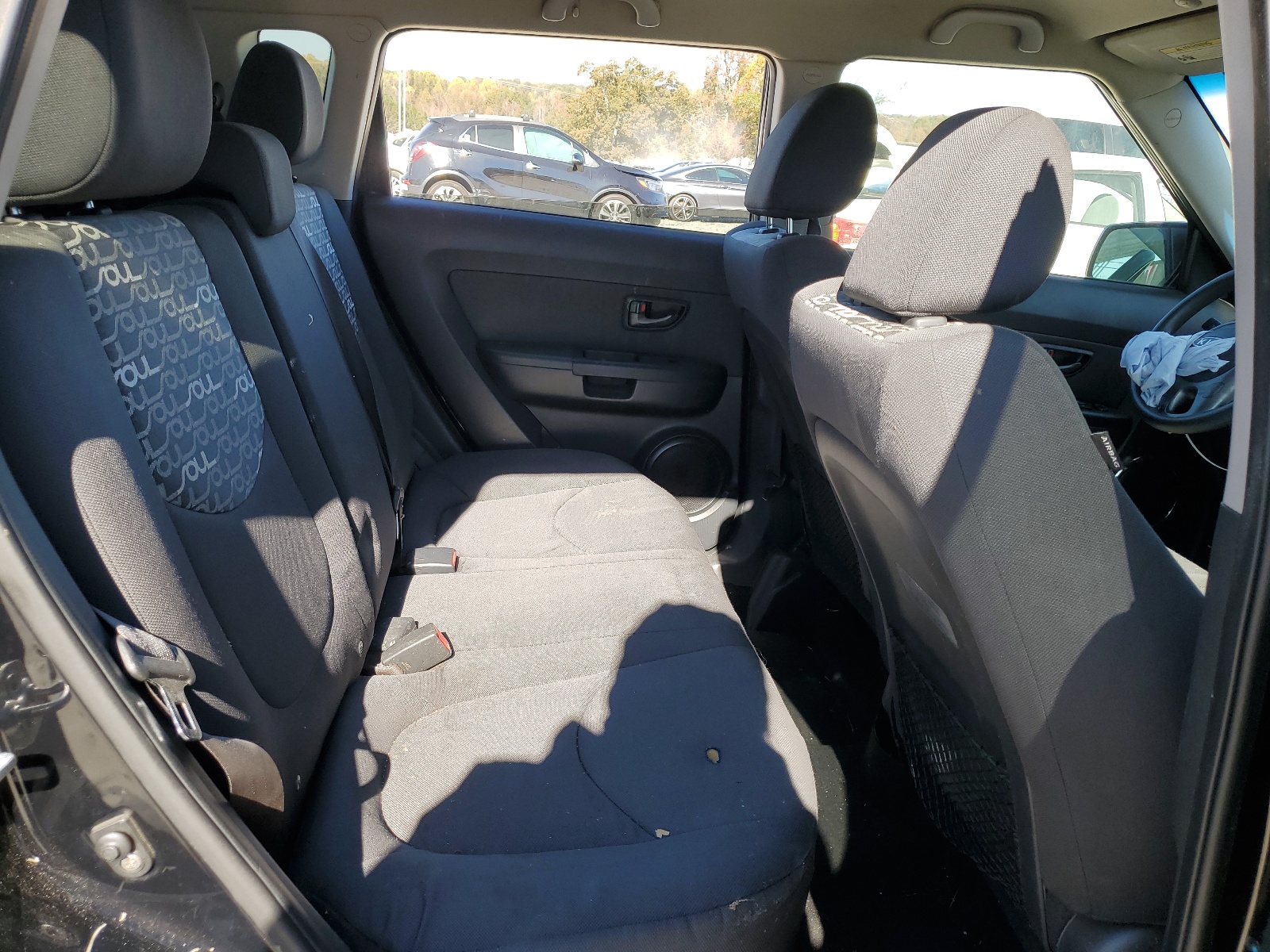 KNDJT2A22B7316159 2011 Kia Soul +