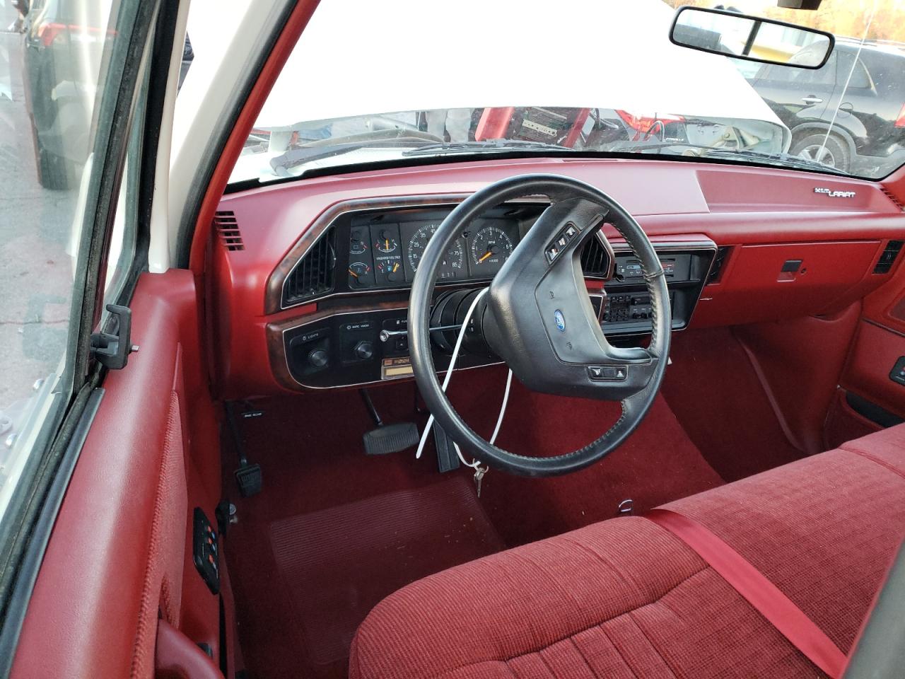 1990 Ford F-150 - Image 8