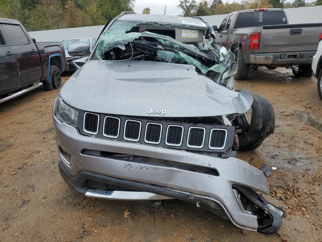 2020 Jeep Compass - Image 5