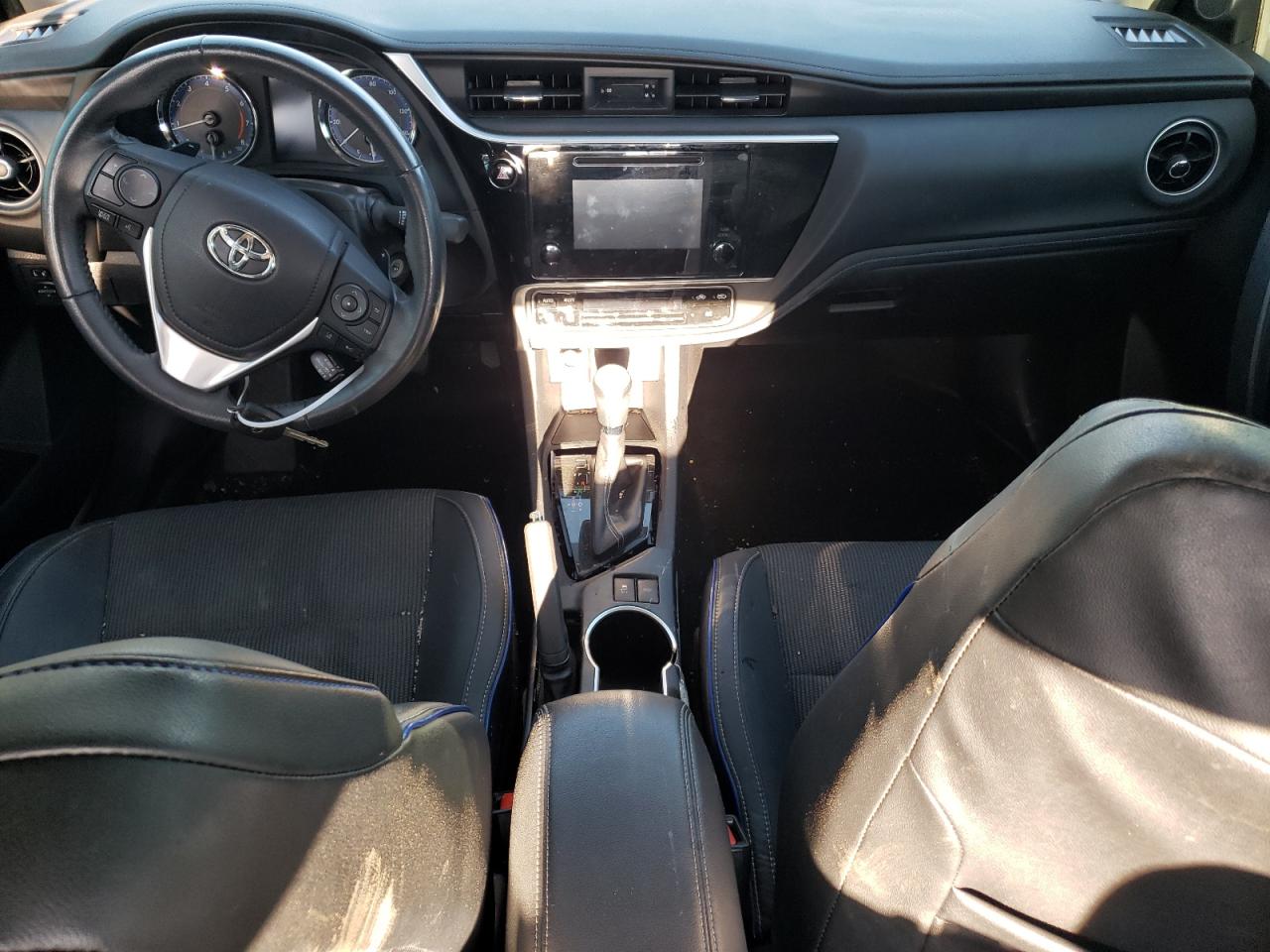 2018 Toyota Corolla - Image 8