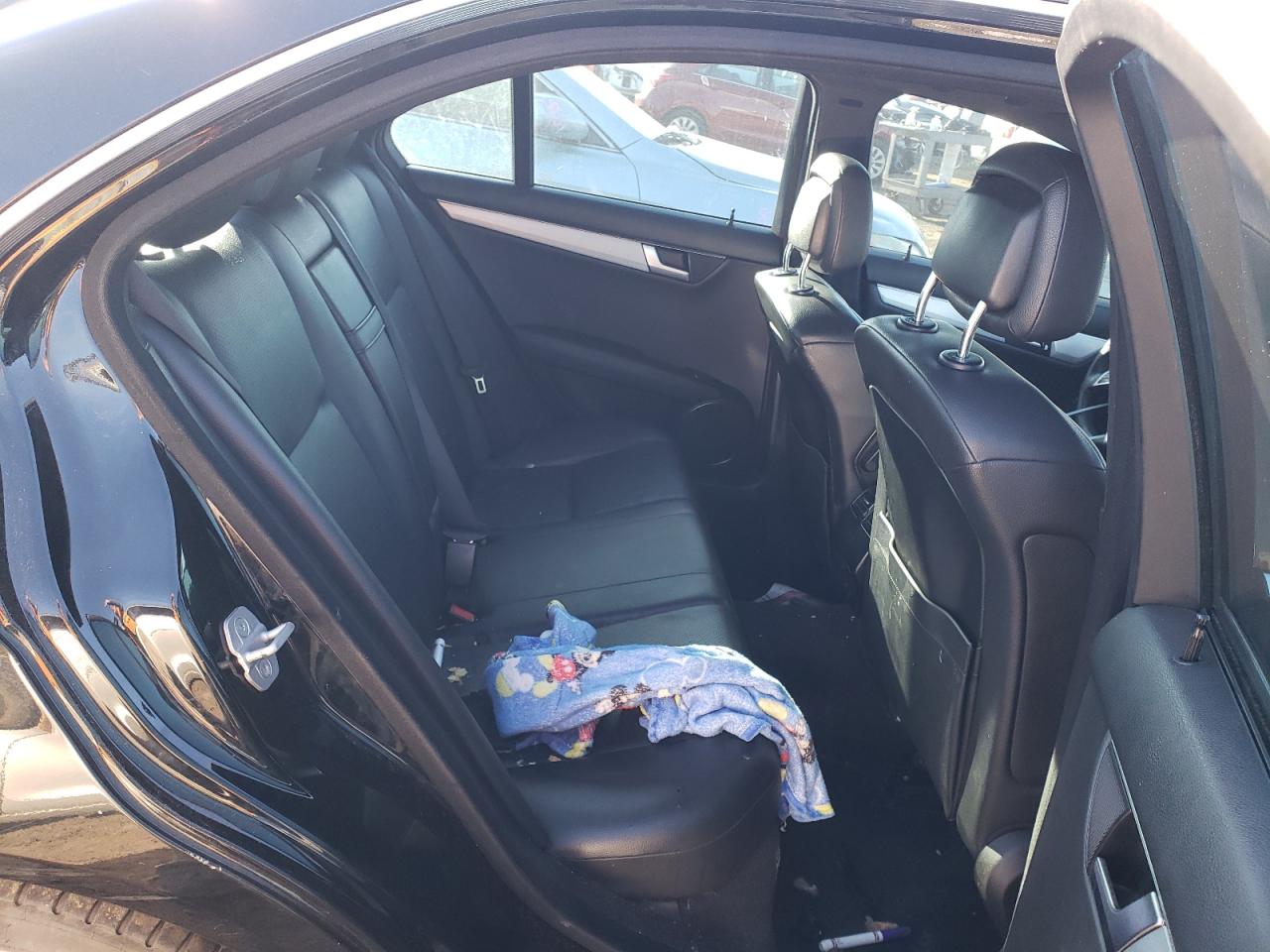 2013 Mercedes-Benz C 300 4Matic VIN: WDDGF8AB5DA791112 Lot: 75023943